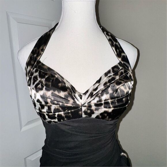Blondie Nites Womens Cheetah Leopard Print Halter Formal Maxi Length Gown - Picture 1 of 17